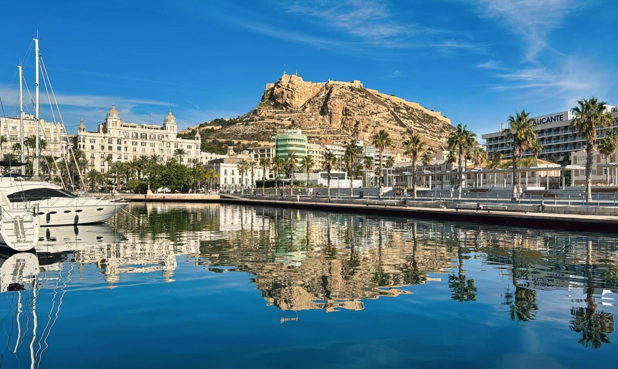 El Dorado Alicante Exterior foto